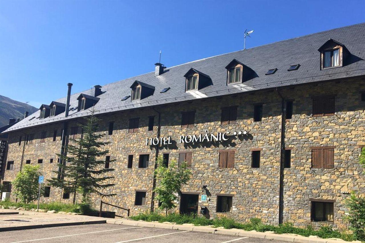 Hotel Romànic Estación Extérieur photo
